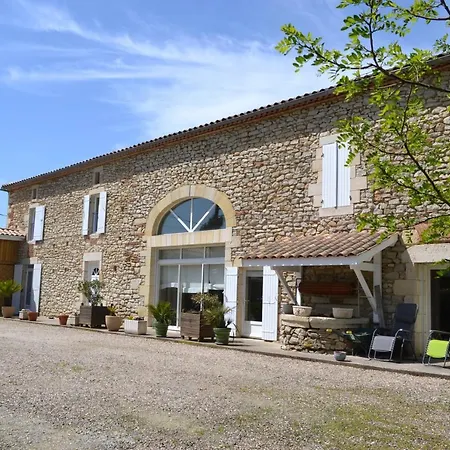 Les De Carreau Nocleg ze śniadaniem