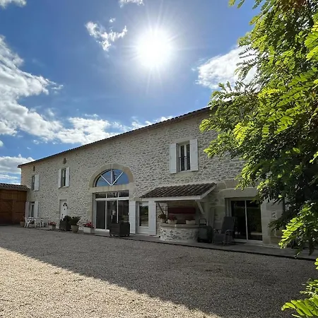 Bed & Breakfast Les De Carreau