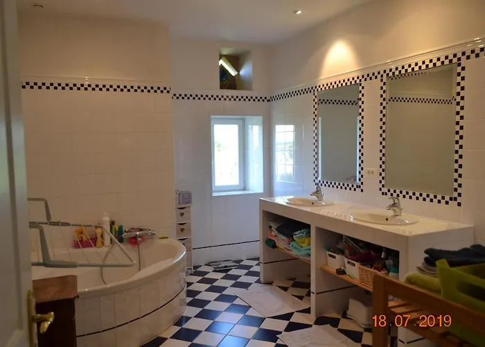 Les De Carreau Panzió Meilhan-sur-Garonne